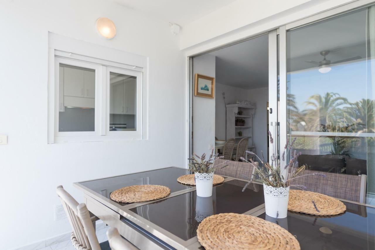 First Line San Agustin Apartment Bagian luar foto