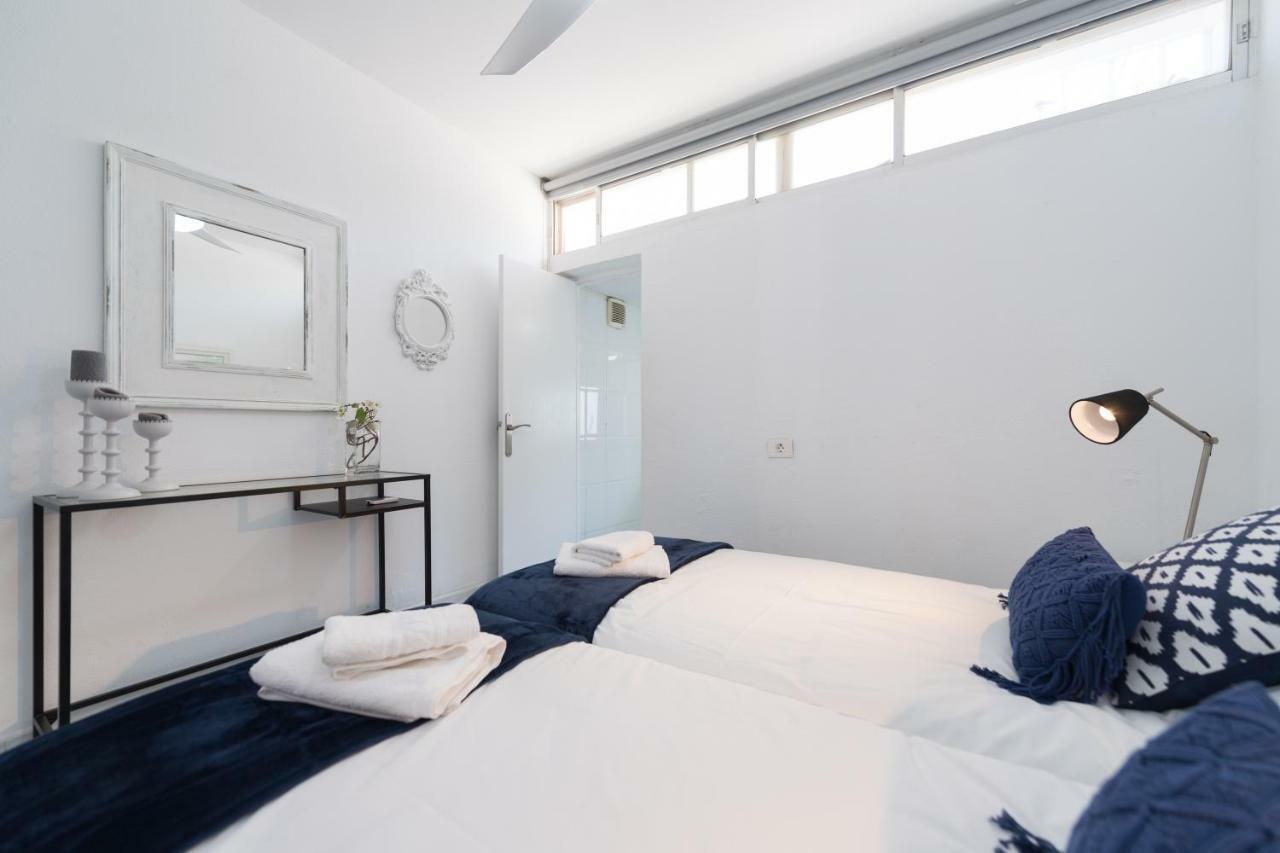 First Line San Agustin Apartment Bagian luar foto