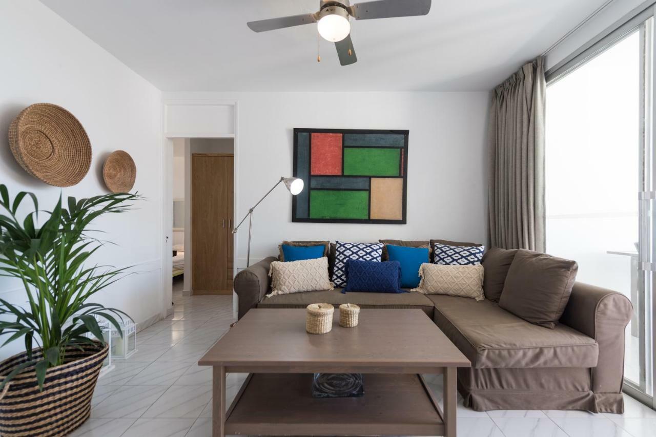 First Line San Agustin Apartment Bagian luar foto
